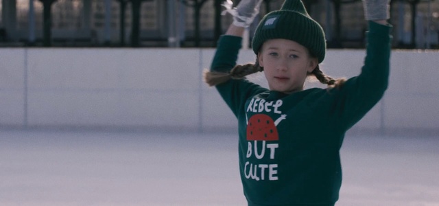 Video Reference: Ice skating, Child, Recreation, Fun, Competition event, Headgear, Sports equipment, Ice rink, Ice, Skating