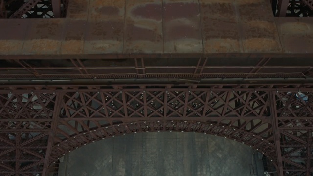 Video Reference: architecture, building, old, ancient, tourism, travel, landmark, religion, beam, history