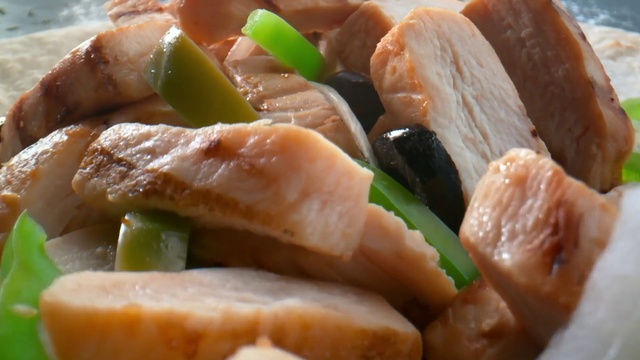 Video Reference: Dish, Food, Cuisine, Ingredient, Meat, Produce, Moo goo gai pan, Vegetarian food, Yong tau foo, Seafood