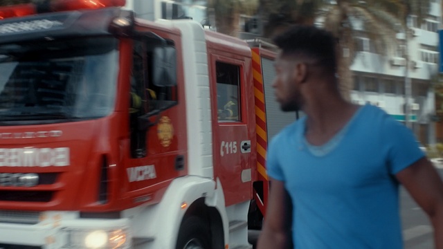 Video Reference: Land vehicle, Vehicle, Transport, Mode of transport, Truck, Motor vehicle, Car, Commercial vehicle, Truck driver