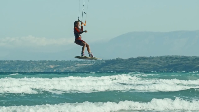 Video Reference: Kitesurfing, Boardsport, Surfing Equipment, Surface water sports, Water sport, Sports, Kite sports, Windsports, Recreation, Wind wave