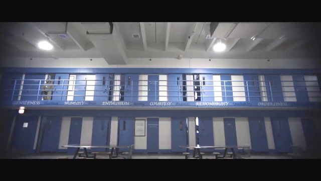 Video Reference: Light, Property, Daylighting, Architecture, Window, Building, Sky, Ceiling, Roof, Room