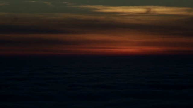 Video Reference: Sky, Horizon, Sea, Ocean, Calm, Afterglow, Sunset, Sunrise, Sound, Red sky at morning