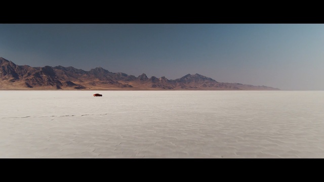 Video Reference: Body of water, Sky, Water, Sea, Horizon, Calm, Lake, Coast, Atmospheric phenomenon, Ocean