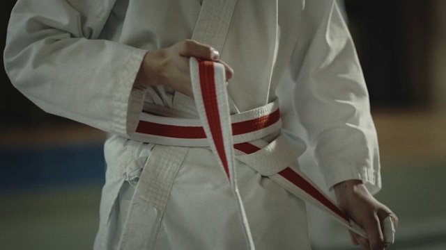 Video Reference: Uniform, Hand