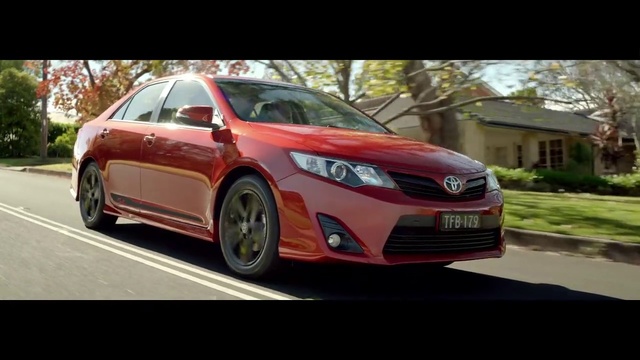 Video Reference: Land vehicle, Vehicle, Car, Alloy wheel, Motor vehicle, Wheel, Mid-size car, Toyota, Toyota camry, Automotive design