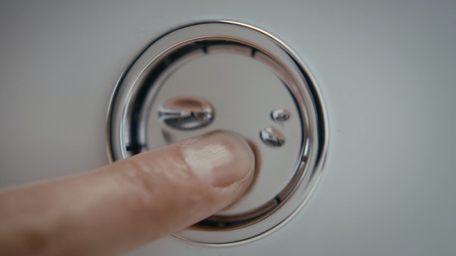 Video Reference: Circle, Metal, Person