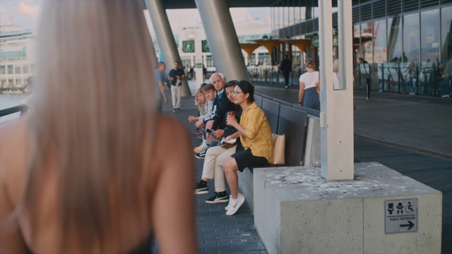 Video Reference: Snapshot, Fashion, Street fashion, Sitting, Long hair, Photography, Tourism, City, Leisure, Vacation