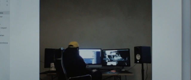 Video Reference: Display device, Personal computer, Media, Electronic device, Audio equipment, Room, Computer monitor, Technology, Screen, Electronics