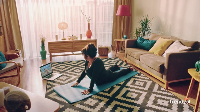 Video Reference: Living room, Room, Furniture, Floor, Interior design, Carpet, Flooring, House, Home, Couch