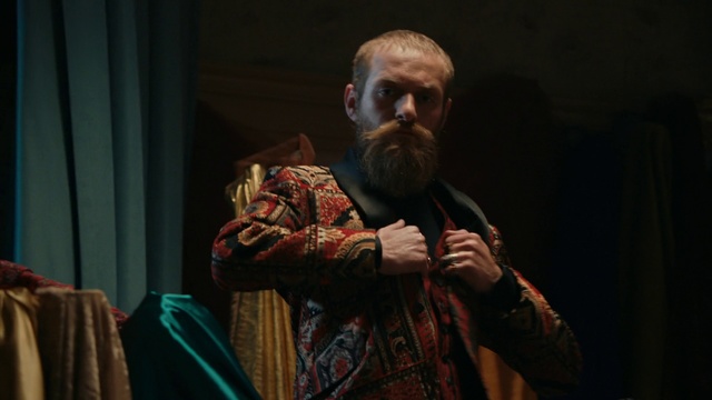 Video Reference: Human, Beard, Performance, Facial hair, Human body, Darkness, Drama, Scene, Performing arts, Stage