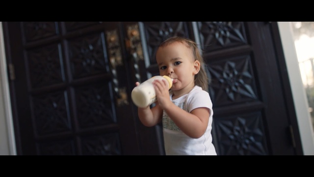 Video Reference: photograph, skin, child, girl, photography, eye, toddler, fun, human body, smile, Person