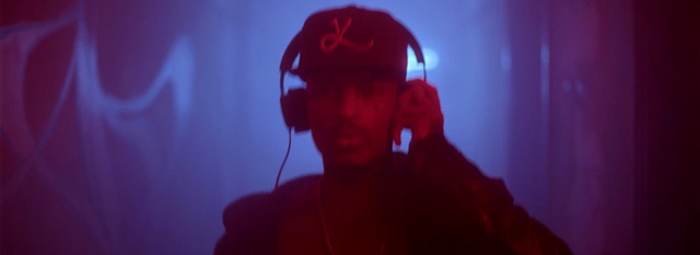 Video Reference: Red, Light, Audio equipment, Fun, Photography, Technology, Headphones, Performance, Magenta, Room