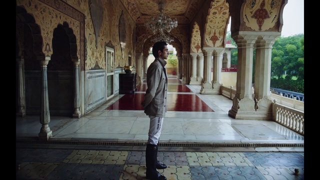 Video Reference: Holy places, Column, Architecture, Arch, Building, Temple, Arcade, Wat, Historic site, Place of worship