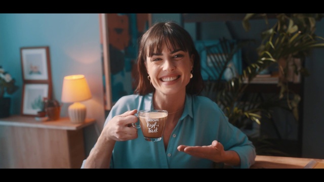 Video Reference: Facial expression, Snapshot, Smile, Drink, Fun, Happy, Photography, Drinking, Alcohol