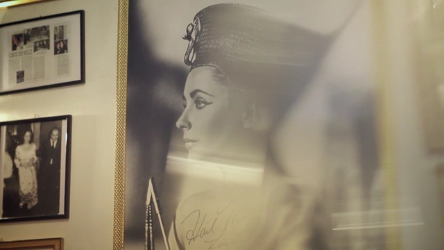 Video Reference: Face, Photograph, Head, Black-and-white, Monochrome, Room, Monochrome photography, Art, Photography, Drawing, Person