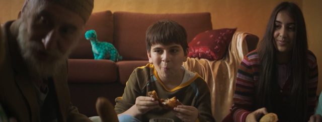 Video Reference: Child, Fun, Snapshot, Sitting, Human, Room, Mouth, Conversation, Photography, Toddler, Person