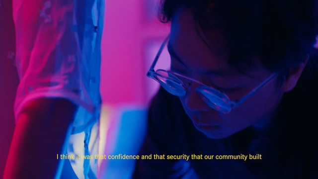 Video Reference: Blue, Violet, Purple, Light, Electric blue, Magenta, Pink, Cobalt blue, Performance, Stage, Person