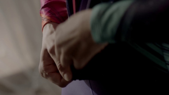 Video Reference: Red, Hand, Finger, Arm, Joint, Shoulder, Close-up, Photography, Gesture, Thumb