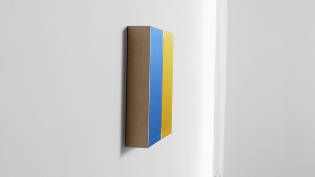 Video Reference: product, shelf, angle