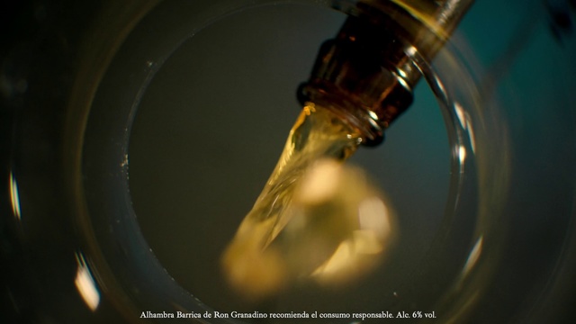 Video Reference: Water, Incandescent light bulb, Fluid, Liquid