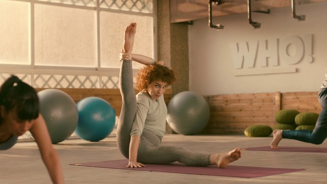 Video Reference: Physical fitness, Pilates, Shoulder, Swiss ball, Ball, Arm, Exercise, Joint, Leg, Individual sports
