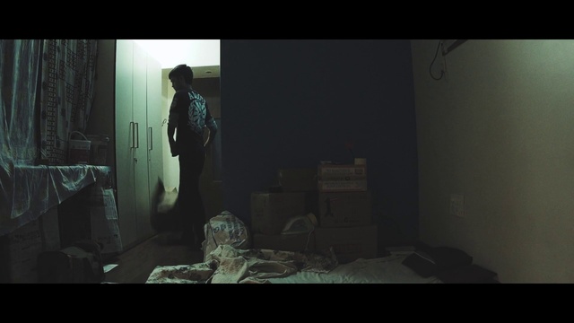 Video Reference: Black, Darkness, Digital compositing, Screenshot, Human, Photography, Movie, Scene, Fictional character, Pc game