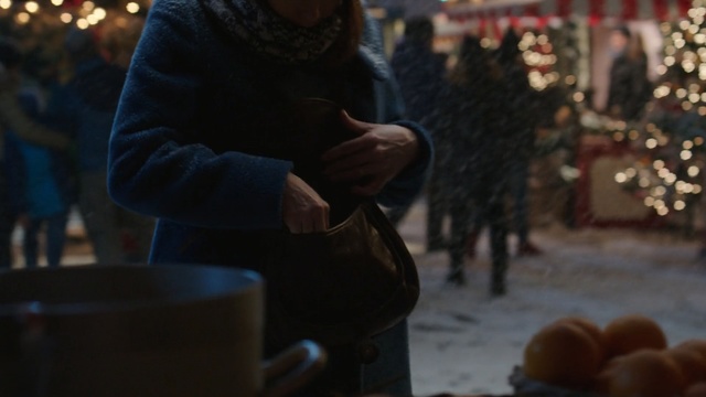 Video Reference: winter, night, human, event, temple, tree, fun, crowd, girl, street