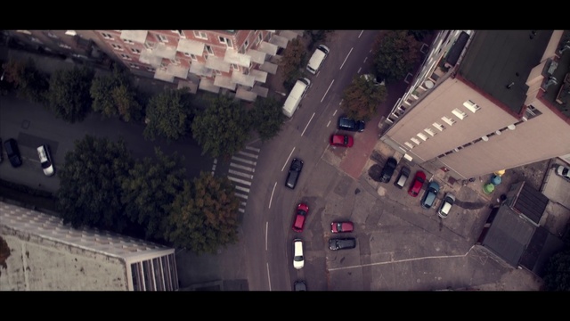 Video Reference: Metropolitan area, Mode of transport, Urban area, Street, City, Metropolis, Sky, Architecture, Photography, Infrastructure