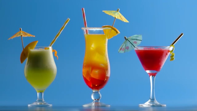 Video Reference: drink, cocktail, juice, cocktail garnish, non alcoholic beverage, mai tai, bay breeze, harvey wallbanger, batida, hurricane
