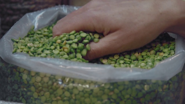 Video Reference: Food, Legume, Plant, Bean, Pea, Vegetable, Mung bean, Produce, Legume family, Cuisine