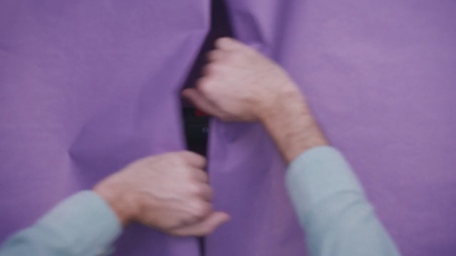 Video Reference: purple, finger, hand, shoulder, joint, violet, arm, thumb, medical glove, neck
