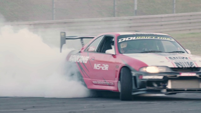 Video Reference: Land vehicle, Vehicle, Car, Auto racing, Motorsport, Touring car racing, Drifting, Racing, Sports car, Performance car