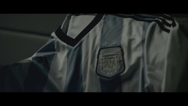 Video Reference: white, black, jacket, sleeve, product, outerwear, product, fashion, textile, shirt, Person