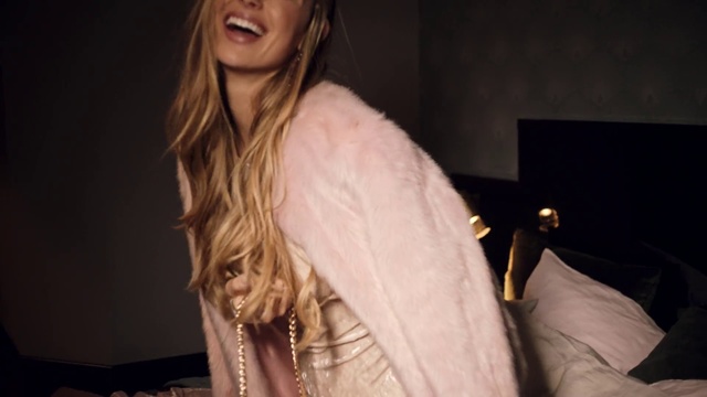 Video Reference: Hair, Long hair, Blond, Hairstyle, Beauty, Fashion, Brown hair, Lip, Outerwear, Layered hair