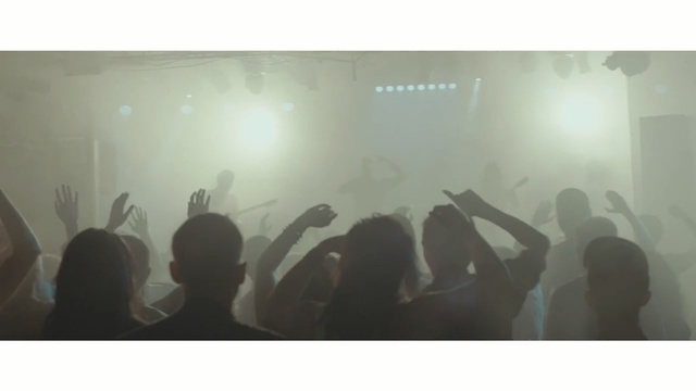 Video Reference: light, crowd, event, Person