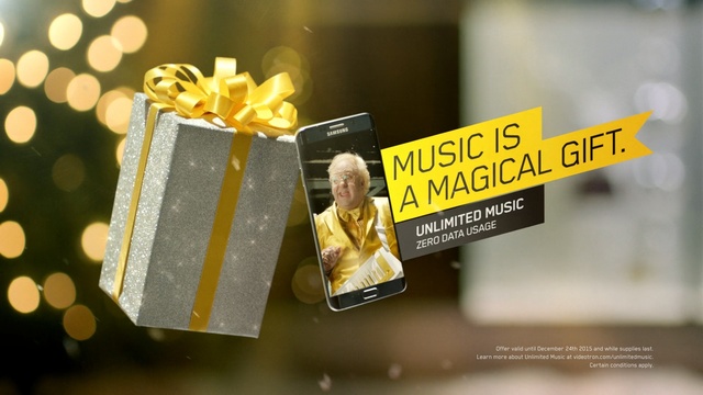 Video Reference: yellow, font