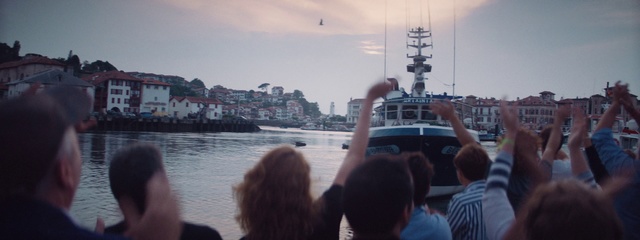 Video Reference: Waterway, Sky, Crowd, Tourism, Ferry, Vehicle, Vacation, Tall ship, Travel, Boat