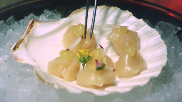 Video Reference: dish, cuisine, food, asian food, recipe, Person