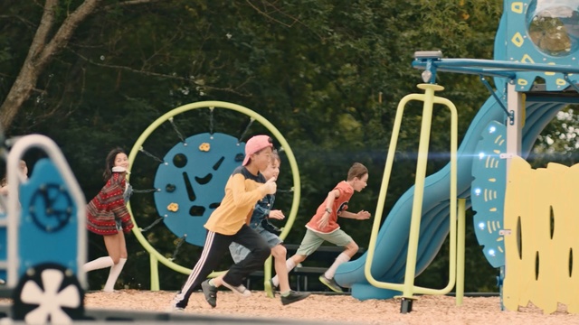 Video Reference: Public space, Playground, Human settlement, Outdoor play equipment, Leisure, Fun, Recreation