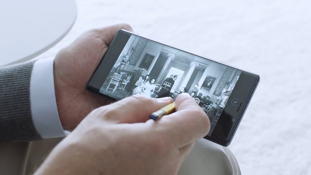 Video Reference: Gadget, Hand, Technology, Electronic device, Finger