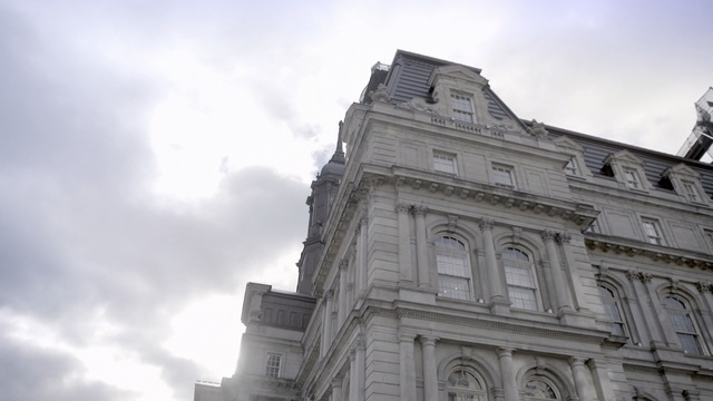 Video Reference: sky, landmark, building, cloud, classical architecture, daytime, facade, monument, ancient history, history