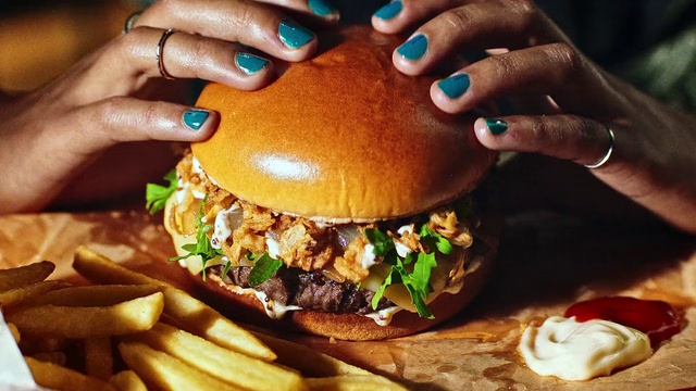 Video Reference: Junk food, Hamburger, Fast food, Food, Buffalo burger, Dish, Veggie burger, Whopper, Cheeseburger, Cuisine