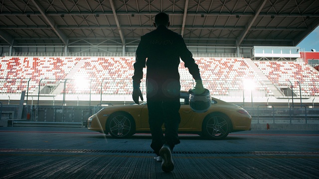 Video Reference: Vehicle, Screenshot, Car, Games, Automotive design, Automotive tire, Pc game, Sport venue, Stunt performer, Motorsport