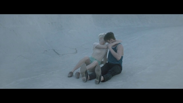 Video Reference: Photograph, Sitting, Snapshot, Photography, Leg, Interaction, Love, Romance, Gesture