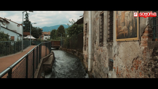 Video Reference: waterway, town, water, screenshot, sky, road, street, village, canal