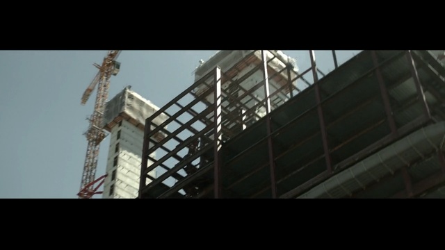 Video Reference: Architecture, Iron, Daylighting, Metropolitan area, Snapshot, Window, Skyscraper, Building, Line, Urban area