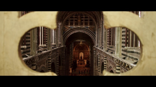 Video Reference: Photograph, Architecture, Landmark, Arch, Symmetry, Snapshot, Byzantine architecture, Stock photography, Basilica, Historic site