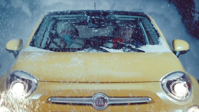 Video Reference: Land vehicle, Vehicle, Car, City car, Motor vehicle, Fiat 500, Fiat, Hood, Fiat, Fiat 500