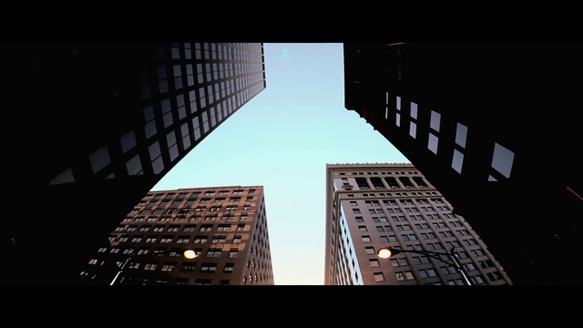 Video Reference: Skyscraper, Architecture, Metropolitan area, Landmark, Metropolis, Symmetry, Daytime, Sky, Tower block, Urban area